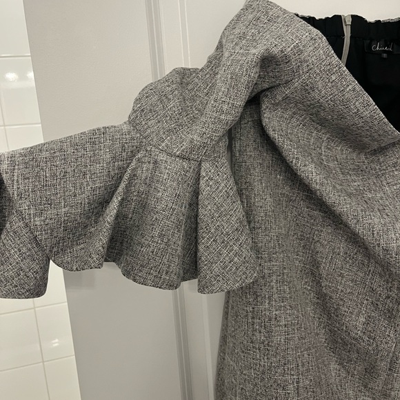 Women's business dress - Picture 2 of 5